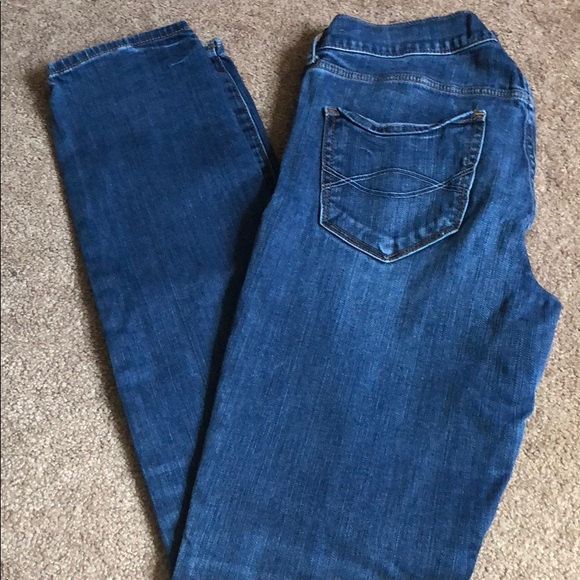 Size 8R Abercrombie and Fitch Jeans - Picture 2 of 3
